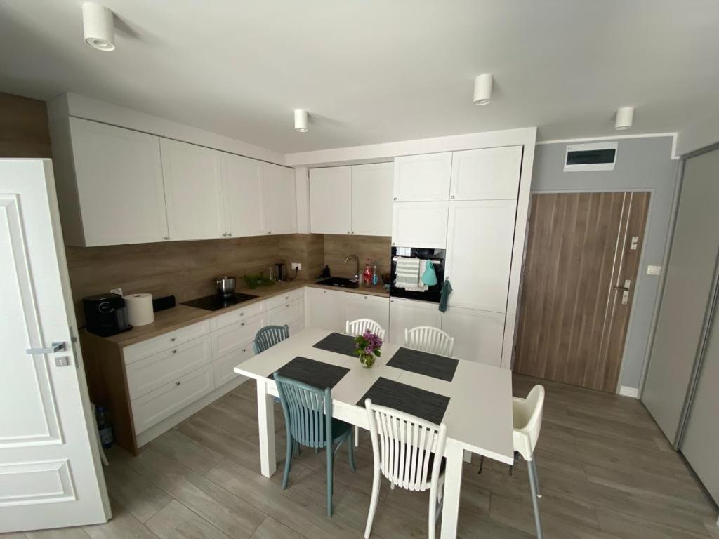Apartament Rewal Klifowa Morska 3 Z Basenem Exterior foto